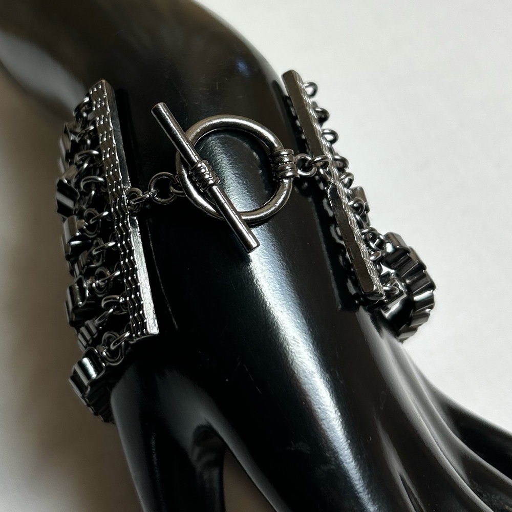 Multi Chain Bracelet - Picture 3 of 8